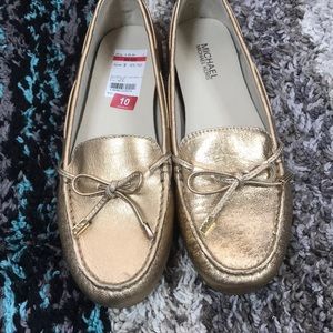Micheal kors flats